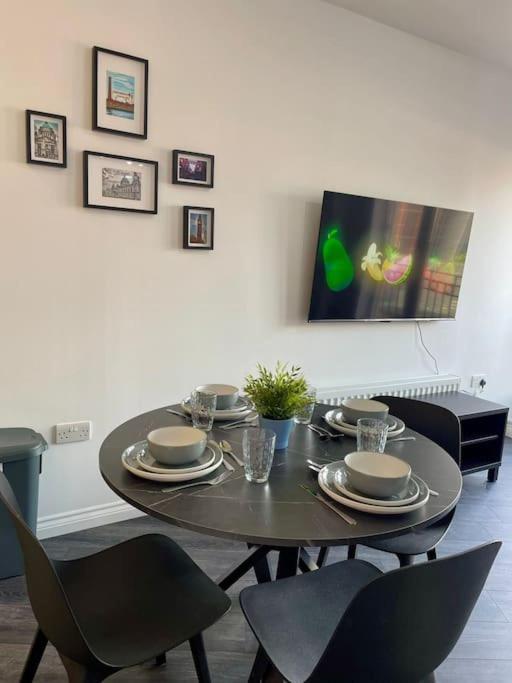 Elegant Belfast City Centre Apt Walk Everywhere Екстериор снимка